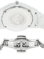 MARQUE Emporio Armani NUMÉRO DU MODÈLE AR1443 NUMÉRO DE PIÈCE AR1443 FORME Ronde TYPE DE VERRE Minéral TYPE D’AFFICHAGE Analogique TYPE DE FERMOIR Deployment MATIÈRE DU BOÎTIER Acier Inoxydable DIAMÈTRE DU BOÎTIER 35 millimètres EPAISSEUR DU BOÎTIER 7 millimètres MATIÈRE DU BRACELET Céramique LARGEUR DU BRACELET 18 millimètres COULEUR DU BRACELET Blonc COULEUR DU CADRAN Blanc POIDS 372 grammes