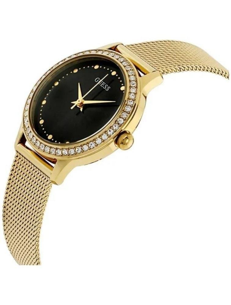 Marque: Guess Modèle: Park Ave South Boîtier: Diamètre : 30 mm Epaisseur : 9 mm Acier inoxydable Doré Cadran: Verre : Minéral Blanc Bracelet: Largeur : 19 mm Acier inoxydable Doré Etanchéité: 30 m (3 ATM) Type de boucle: Boucle déployante