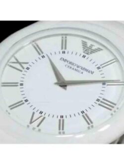 MARQUE Emporio Armani NUMÉRO DU MODÈLE AR1443 NUMÉRO DE PIÈCE AR1443 FORME Ronde TYPE DE VERRE Minéral TYPE D’AFFICHAGE Analogique TYPE DE FERMOIR Deployment MATIÈRE DU BOÎTIER Acier Inoxydable DIAMÈTRE DU BOÎTIER 35 millimètres EPAISSEUR DU BOÎTIER 7 millimètres MATIÈRE DU BRACELET Céramique LARGEUR DU BRACELET 18 millimètres COULEUR DU BRACELET Blonc COULEUR DU CADRAN Blanc POIDS 372 grammes