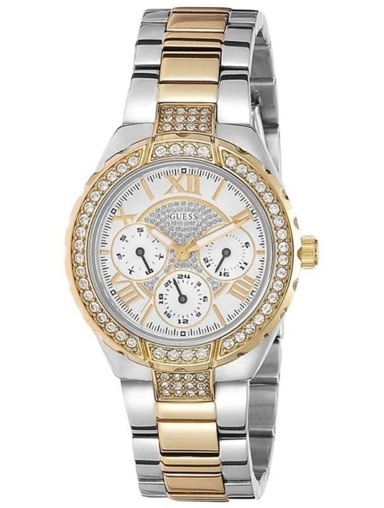 Marque: GUESS Modèle: Park Ave Boîtier: Diamètre : 36 mm Epaisseur : 9 mm Acier inoxydable Argent, doré Cadran: Verre : Minéral Argent Bracelet: Largeur : 19 mm Acier Inoxydable Argent, doré Etanchéité: 30 m (3 ATM) Type de boucle: Boucle déployante