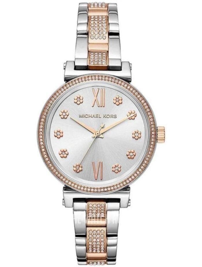 Marque: Michael Kors Modèle: Darci Boîtier: Diamètre : 36 mm Epaisseur : 7 mm Acier inoxydable Black Cadran: Verre : Minéral Black Bracelet: Largeur : 14 mm Acier inoxydable Black Etanchéité: 50 m (5 ATM) Type de boucle: Boucle déployante