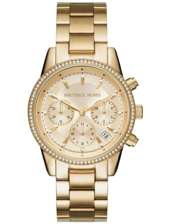Marque: Michael Kors Modèle: ITZ Boîtier: Diamètre : 37 mm Epaisseur : 11 mm Acier inoxydable GOLD Cadran: Verre : Minéral GOLD Bracelet: Largeur : 20 mm Acier inoxydable Argent Etanchéité: 100 m (10 ATM) Type de boucle: Boucle déployante Détails techniques: Dateur Chronomètre