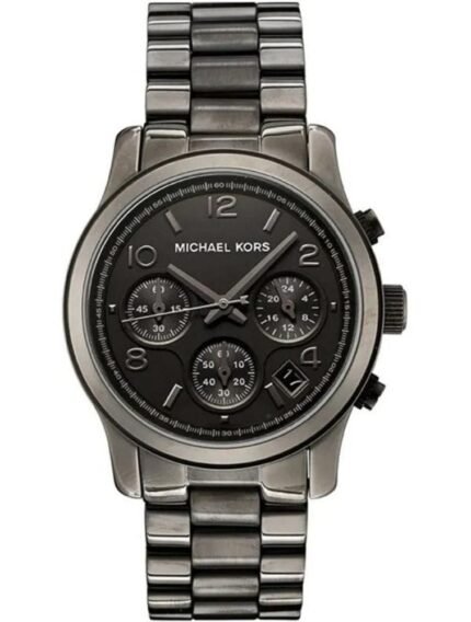 Marque: Michael Kors Modèle: Bradshaw Boîtier: Diamètre : 43 mm Epaisseur : 13 mm Acier inoxydable Noir Cadran: Verre : Minéral Noir Bracelet: Largeur : 21 mm Acier inoxydable Noir Type de boucle: Boucle déployante Etanchéité: 100 m (10 ATM) Détails techniques: Dateur Chrono