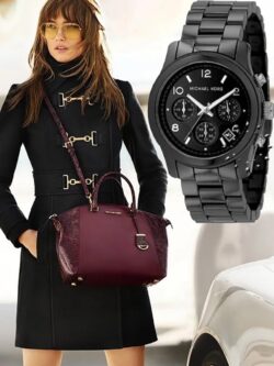 Marque: Michael Kors Modèle: Bradshaw Boîtier: Diamètre : 43 mm Epaisseur : 13 mm Acier inoxydable Noir Cadran: Verre : Minéral Noir Bracelet: Largeur : 21 mm Acier inoxydable Noir Type de boucle: Boucle déployante Etanchéité: 100 m (10 ATM) Détails techniques: Dateur Chrono