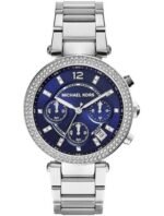 Marque: Michael Kors Modèle: Parker Boîtier: Diamètre : 39 mm Epaisseur : 11 mm Acier inoxydable Argent Cadran: Verre : Minéral Bleu Bracelet: Largeur : 20 mm Acier inoxydable Argent Etanchéité: 100 m (10 ATM) Type de boucle: Boucle déployante Détails techniques: Dateur Chronomètre