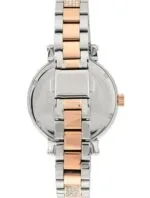 Marque: Michael Kors Modèle: Darci Boîtier: Diamètre : 36 mm Epaisseur : 7 mm Acier inoxydable Black Cadran: Verre : Minéral Black Bracelet: Largeur : 14 mm Acier inoxydable Black Etanchéité: 50 m (5 ATM) Type de boucle: Boucle déployante