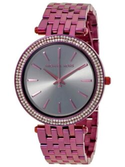 Marque: Michael Kors Modèle: Darci Boîtier: Diamètre : 39 mm Epaisseur : 8 mm Acier inoxydable Plum-tone Cadran: Verre : Minéral Plum-tone Bracelet: Acier inoxydable Plum-tone Etanchéité: 50 m (5 ATM) Type de boucle: Boucle déployante
