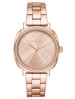 Marque: Michael Kors Modèle: NIA Boîtier: Diamètre : 38 mm Epaisseur : 8 mm Acier inoxydable Bronze Cadran: Verre : Minéral Bronze Bracelet: Acier inoxydable Bronze Etanchéité: 50 m (5 ATM) Type de boucle: Boucle déployant