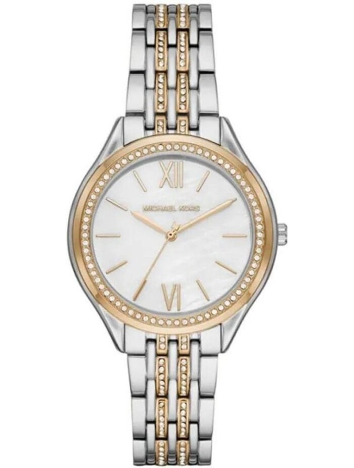 Marque: Michael Kors Modèle:RITZ Mindy Boîtier: Diamètre : 36 mm Epaisseur : 8 mm Acier inoxydable Bronze Cadran: Verre : Minéral Bronze Bracelet: Acier inoxydable Bronze Etanchéité: 50 m (5 ATM) Type de boucle: Boucle déployant