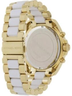 Marque: Michael Kors Modèle: Bradshaw Boîtier: Diamètre : 43 mm /36 mm Epaisseur : 13 mm Acier inoxydable Doré Cadran: Verre : Minéral Blanc Bracelet: Largeur : 22 mm Acier inoxydable Doré, blanc Etanchéité: 50 m (5 ATM) Type de boucle: Boucle déployante Détails techniques: Dateur Chronomètre