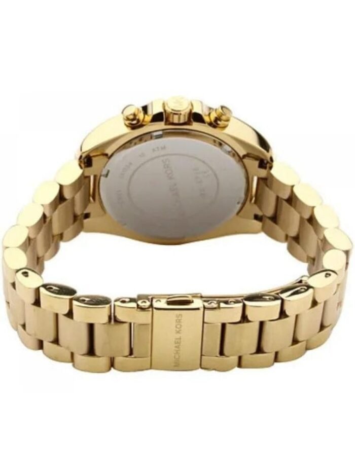 Marque: Michael Kors Modèle: Bradshaw Boîtier: Diamètre : 36 mm Epaisseur : 11 mm Acier inoxydable Cadran: Verre : Minéral Bracelet: Largeur : 20 mm Acier inoxydable Etanchéité: 100 m (10 ATM) Type de boucle: Boucle déployante Détails techniques: Dateur Chronomètre