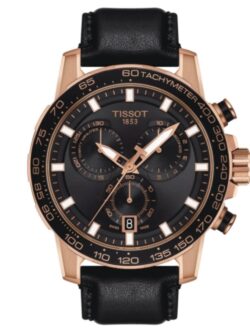 Marque: TISSOT Modèle: SUPERSPORT Boîtier: Diamètre : 45.5 mm Epaisseur : 11.9 mm Acier inoxydable Cadran: Verre : Sapphire Bracelet: Largeur : 22 mm Cuir Black Etanchéité: 100 m Type de boucle: Boucle déployante Détails techniques: Dateur Chronomètre