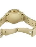 Marque: Michael Kors Modèle: RITZ Boîtier: Diamètre : 36 mm Epaisseur : 13 mm Acier inoxydable Argent Cadran: Verre : Minéral Argent Bracelet: Largeur : 22 mm Acier inoxydable Argent Etanchéité: 100 m (10 ATM) Type de boucle: Boucle déployante Détails techniques: Dateur Chronomètre