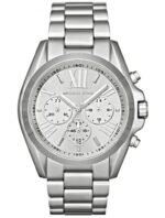 Marque: Michael Kors Modèle: Bradshaw Boîtier: Diamètre : 43 mm Epaisseur : 13 mm Acier inoxydable Argent Cadran: Verre : Minéral Argent Bracelet: Largeur : 22 mm Acier inoxydable Argent Etanchéité: 100 m (10 ATM) Type de boucle: Boucle déployante Détails techniques: Dateur Chronomètre