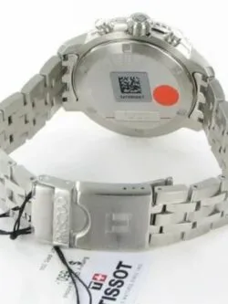 CARACTÉRISTIQUES COULEUR Blanc COULEUR DU BRACELET Argent MATIÈRE BRACELET Acier Inoxydable MOUVEMENT Quartz Suisse