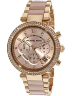 Montre Michael Kors MK5896 Maroc ton sur ton rose blush avec lunette à cristaux pour femme au Maroc.
