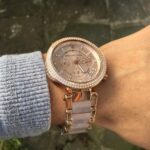 Montre Michael Kors MK5896 pour femme avec bracelet en acier rose doré et cadran chronographe élégant – disponible au Maroc sur Planetawatches