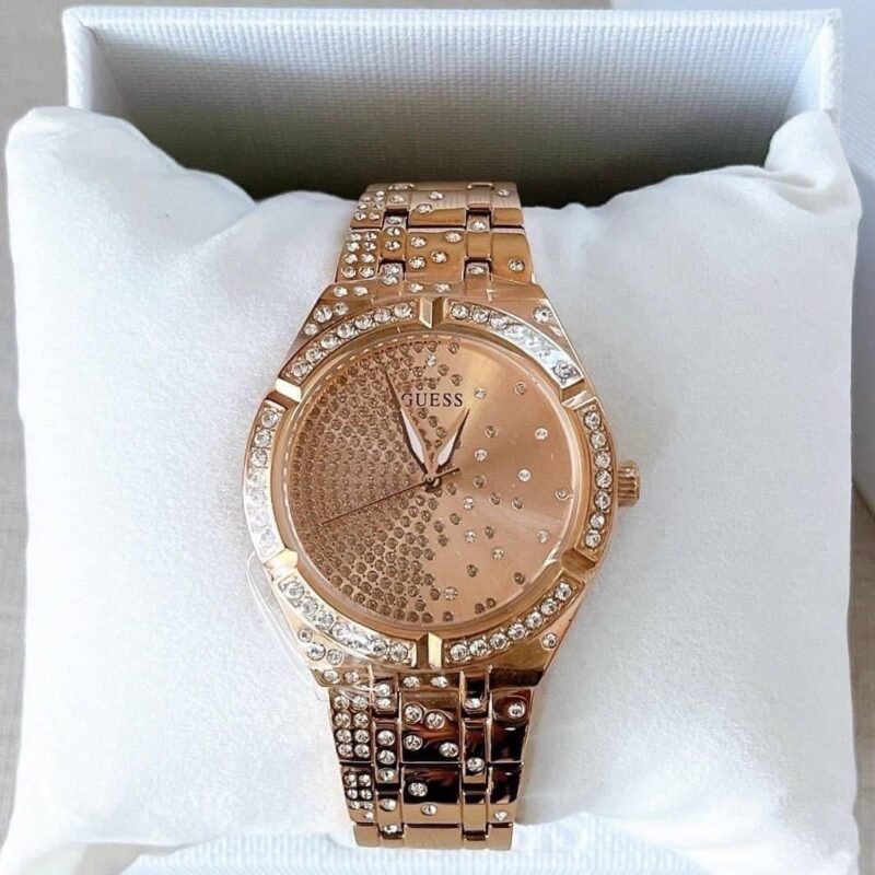 Montre Guess pour Femme Été 2025