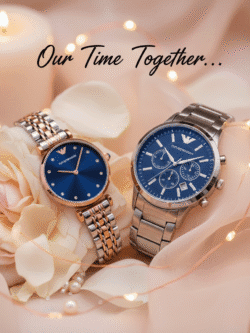 Coffret Saint Valentin montre Couple Emporio Armani AR2448 et AR11092 sur fond romantique.