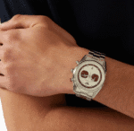 Montre Homme Emporio Armani AR11645 portée au poignet, style rétro chic au Maroc.