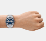 Montre Homme Emporio Armani AR11676 portée au poignet, style sportif chic au Maroc.