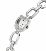 Vue détaillée du bracelet style chaîne et du cadran asymétrique de la GUESS GW0683L1