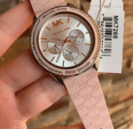 Montre Michael Kors Jessa MK7268 argentée avec lunette rose et cristaux pour femme au Maroc.