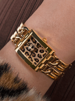 Montre GUESS GW0807L2 dorée avec cadran léopard pour femme au Maroc.