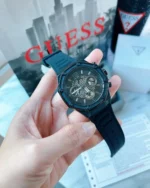 guess gw0263g4 momentum bracelet silicone noir detail homme au maroc