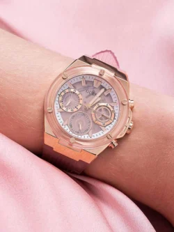 guess gw0409l3 montre femme portee au poignet