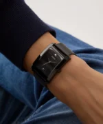 Montre GUESS GW0898G3 noir idéale avec un style décontracté pour homme au Maroc.