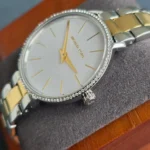 Lunette sertie de cristaux de la montre femme Michael Kors MK1041 Pyper