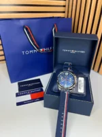Montre Tommy Hilfiger 1791476 homme, coffret et accessoires, cadran et bracelet visibles en détail