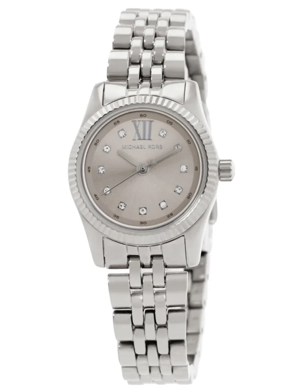 Michael Kors MK4843 vue de trois-quarts, cadran crème à index en cristaux et bracelet acier argenté