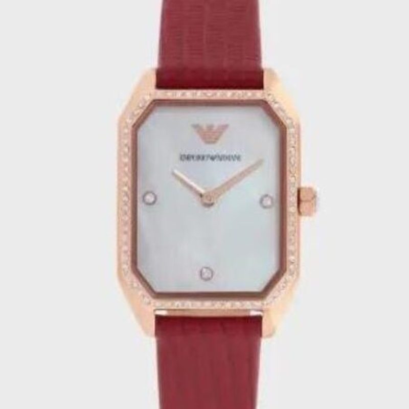 Montre Emporio Armani AR11467 avec bracelet en cuir rouge pour femme au Maroc.