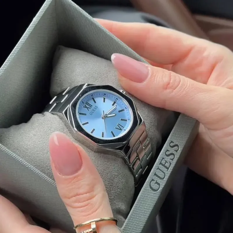guess gw0873l1 montre femme dans sa boite